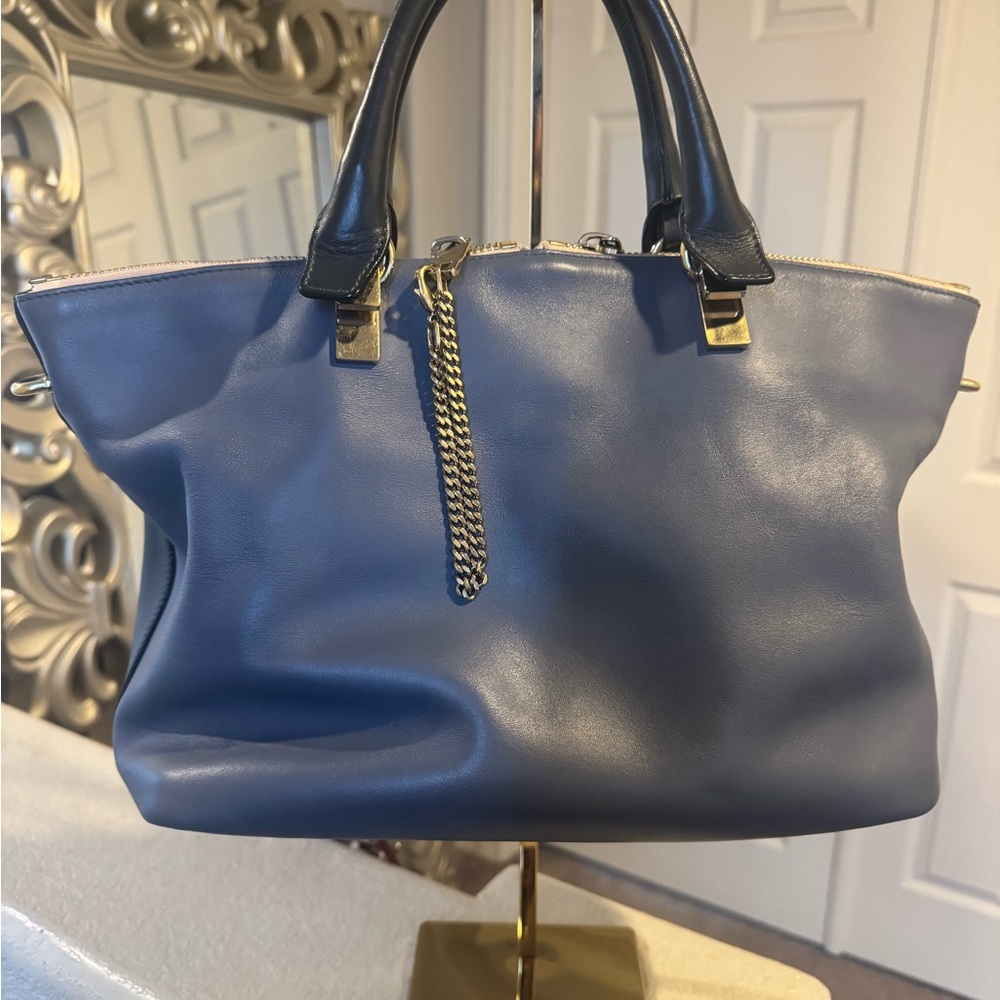 Chloe Baylee Elegant Two Tone Blue Leather Handbag